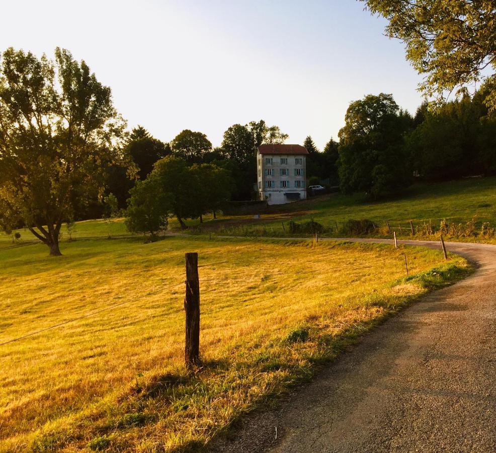 Le Grand Dehors 01 Hotell Cerdon  Eksteriør bilde